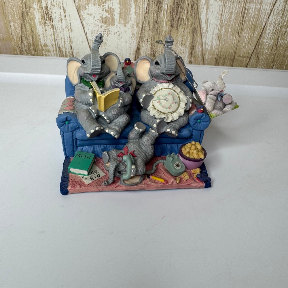 Luckyphants Elephant Figurine Home Sweet Home Banberry Designs 1097